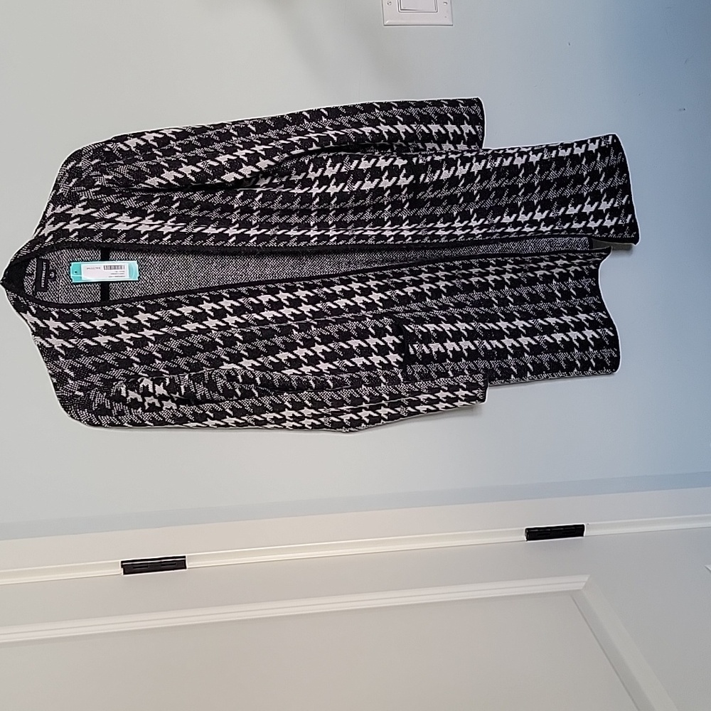 Fortune + Ivy Houndstooth Sweater